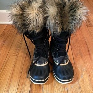 Sorel Joan of Artic boots